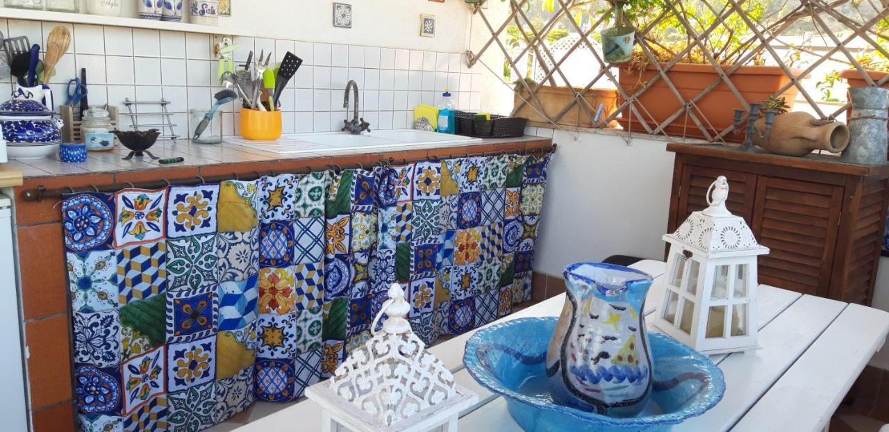 Casa Lunastella Locazione Turistica مونديلّو المظهر الخارجي الصورة